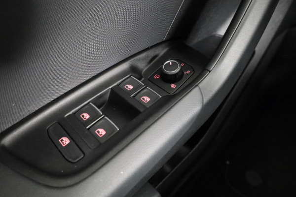 Audi A1 Sportback 25 TFSI Pro Line 95 pk S-Tronic | Navigatie via App | Parkeersensoren achter | Airco | Cruise control | Virtual cockpit |
