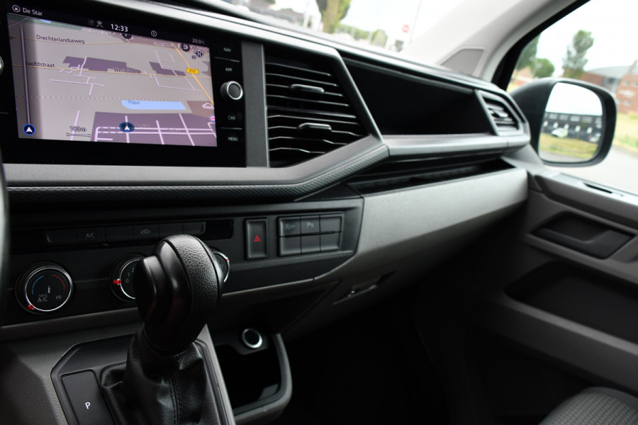 Volkswagen Transporter 2.0 TDI L2H1 30 Black Edition Adaptieve Cruise, Camera, Carplay, 150PK, 2 x Schuifdeur, Multimedia, Sensoren, Automaat, Uniek!