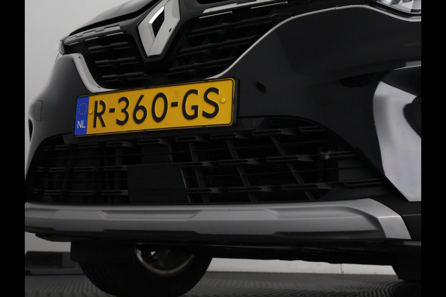 Renault Captur 1.6 E-Tech Plug-in Hybrid 160 Intens Two-Tone Automaat | Navigatie | Trekhaak | Camera |
