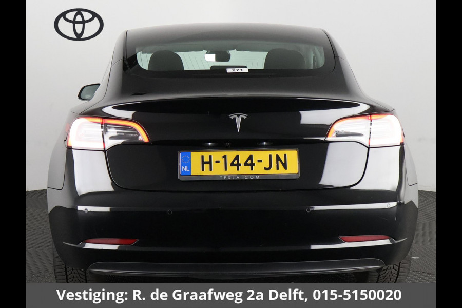 Tesla Model 3 Standard RWD Plus 60 kWh | Navigatie | 1e eigenaar | Panoramadak | Camera | Leder |