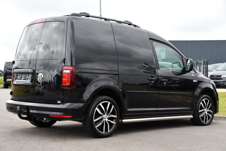 Volkswagen Caddy 2.0 TDI L1H1 Highline Cruise, Carplay, Stoelverwarming, LED, Standkachel, Leder, 102PK, Automaat, Multimedia, Uniek!