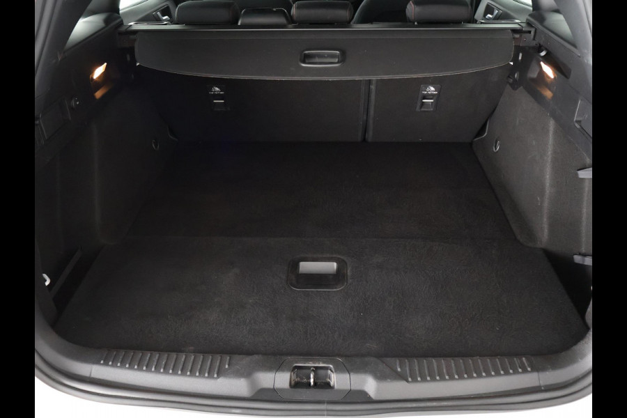 Ford FOCUS Wagon 1.0 EcoBoost ST Line Business | Navigatie | Climate Control | Parkeersensoren |