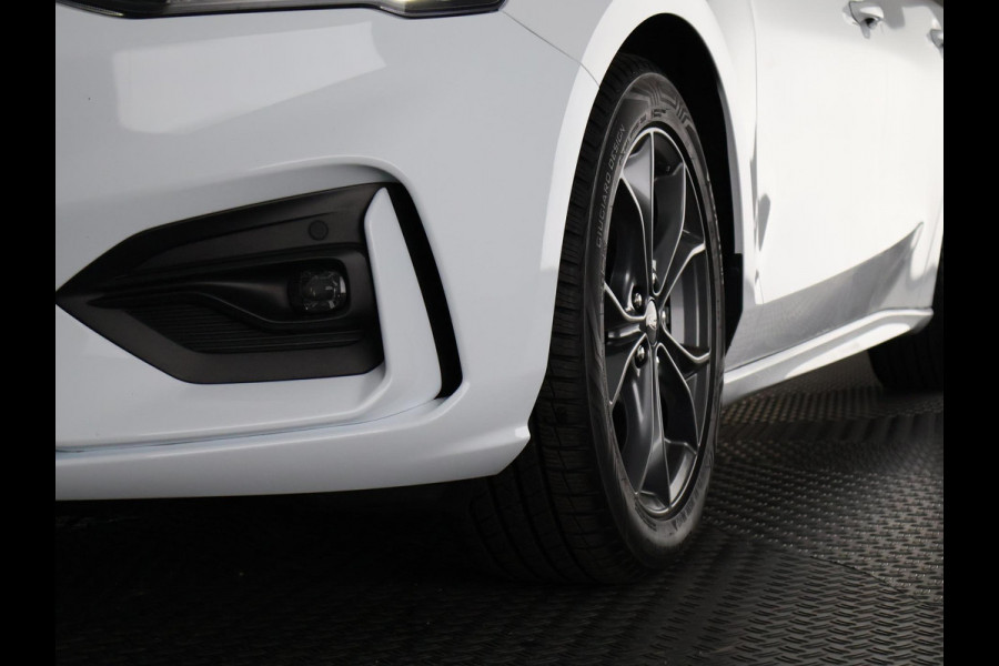 Ford FOCUS Wagon 1.0 EcoBoost ST Line Business | Navigatie | Climate Control | Parkeersensoren |
