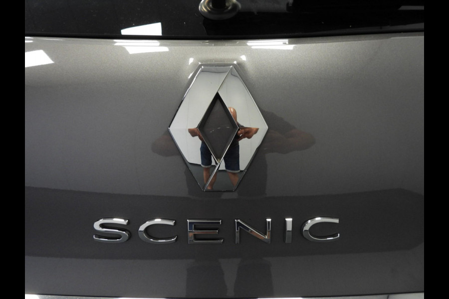 Renault Scénic 1.3 TCe Aut. Black Edition NAVI/PANODAK/HEAD-UP/LED/20"LMV!