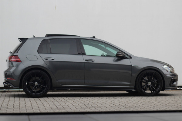 Volkswagen Golf 2.0 TSI 4Motion R | Sterrenhemel | Pano | Forged | Sfeer