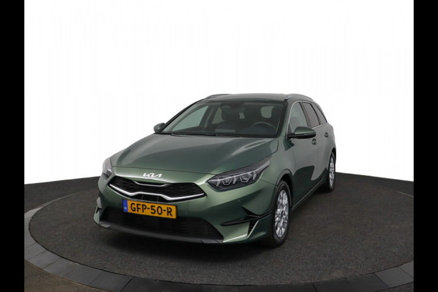 Kia Ceed Sportswagon 1.5 T-GDi DynamicPlusLine Apple Carplay/Android Auto - Cruise Control Adaptief - Dodehoekdetectie - Navigatie - Stuur/Stoelverwarming - Fabrieksgarantie tot 07-2031