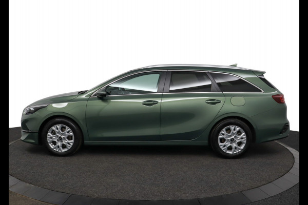 Kia Ceed Sportswagon 1.5 T-GDi DynamicPlusLine Apple Carplay/Android Auto - Cruise Control Adaptief - Dodehoekdetectie - Navigatie - Stuur/Stoelverwarming - Fabrieksgarantie tot 07-2031