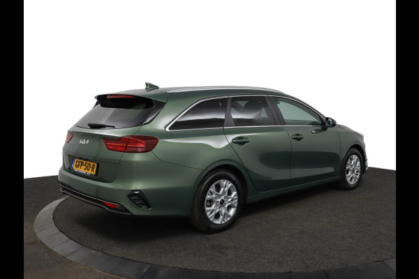 Kia Ceed Sportswagon 1.5 T-GDi DynamicPlusLine Apple Carplay/Android Auto - Cruise Control Adaptief - Dodehoekdetectie - Navigatie - Stuur/Stoelverwarming - Fabrieksgarantie tot 07-2031