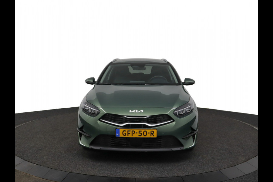 Kia Ceed Sportswagon 1.5 T-GDi DynamicPlusLine Apple Carplay/Android Auto - Cruise Control Adaptief - Dodehoekdetectie - Navigatie - Stuur/Stoelverwarming - Fabrieksgarantie tot 07-2031