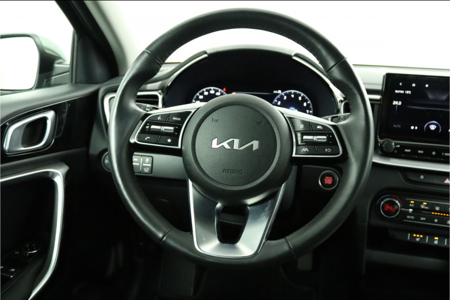 Kia Ceed Sportswagon 1.5 T-GDi DynamicPlusLine Apple Carplay/Android Auto - Cruise Control Adaptief - Dodehoekdetectie - Navigatie - Stuur/Stoelverwarming - Fabrieksgarantie tot 07-2031