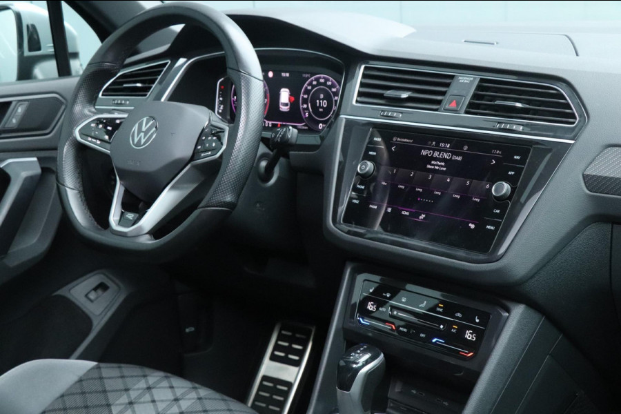 Volkswagen Tiguan 1.5 TSI | 3X R-Line - PANO - FACELIFT - VOL!