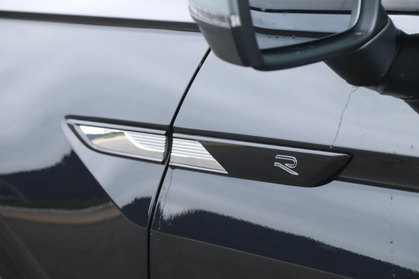Volkswagen Tiguan 1.5 TSI | 3X R-Line - PANO - FACELIFT - VOL!