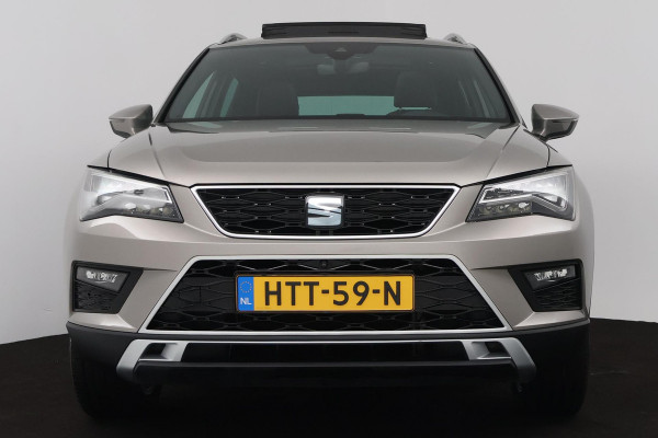 Seat Ateca 1.4 EcoTSI Xcellence (PANORAMADAK, NAVIGATIE, ACHTERUITRIJCAMERA, AUTOMAAT, LANE-ASSIST)