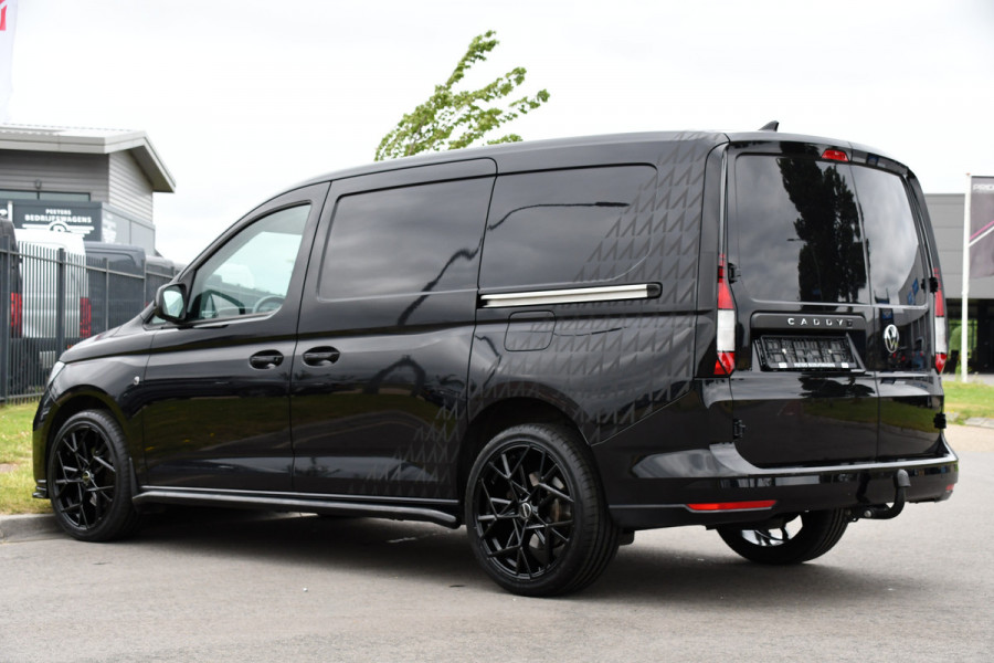 Volkswagen Caddy Cargo Maxi 2.0 TDI Black Edition Cruise, Camera, Carplay, Stoelverwarming, 122PK, LED, Sensoren, Trekhaak, Standkachel, Uniek!