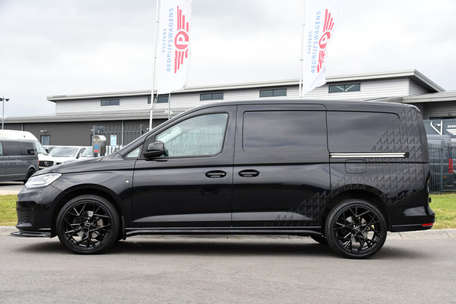 Volkswagen Caddy Cargo Maxi 2.0 TDI Black Edition Cruise, Camera, Carplay, Stoelverwarming, 122PK, LED, Sensoren, Trekhaak, Standkachel, Uniek!