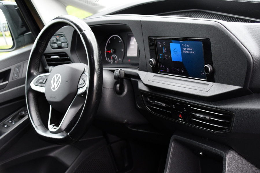Volkswagen Caddy Cargo Maxi 2.0 TDI Black Edition Cruise, Camera, Carplay, Stoelverwarming, 122PK, LED, Sensoren, Trekhaak, Standkachel, Uniek!