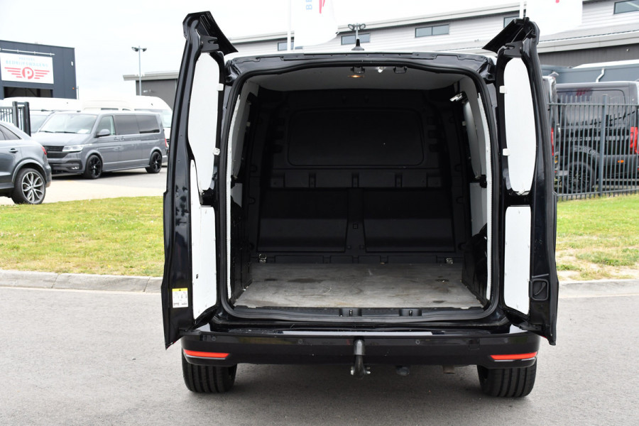 Volkswagen Caddy Cargo Maxi 2.0 TDI Black Edition Cruise, Camera, Carplay, Stoelverwarming, 122PK, LED, Sensoren, Trekhaak, Standkachel, Uniek!