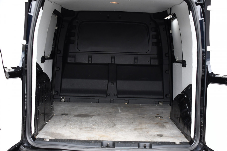 Volkswagen Caddy Cargo Maxi 2.0 TDI Black Edition Cruise, Camera, Carplay, Stoelverwarming, 122PK, LED, Sensoren, Trekhaak, Standkachel, Uniek!