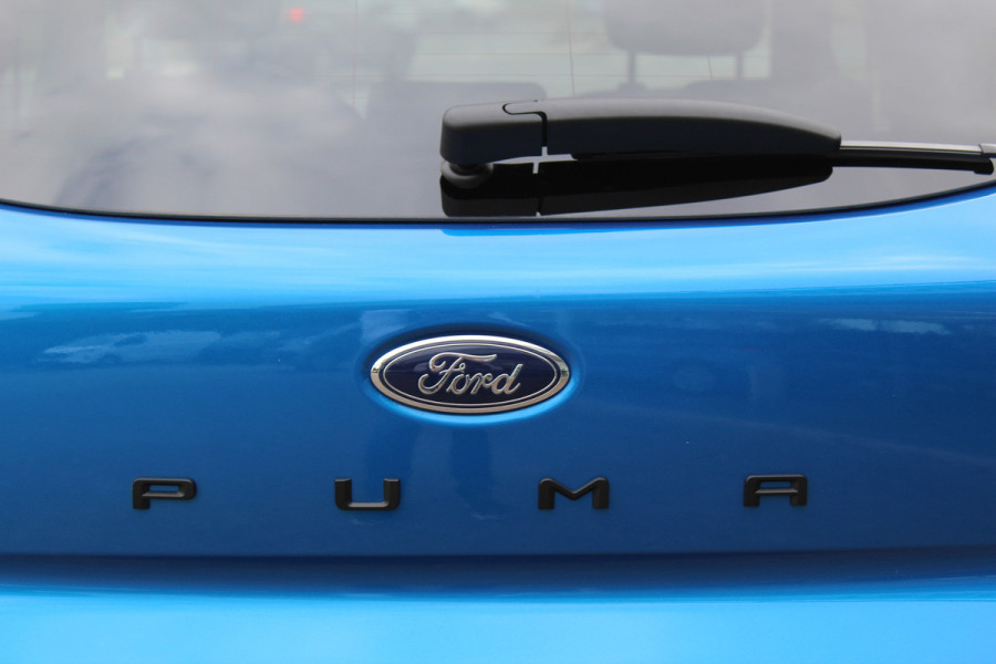 Ford Puma 1.0 EcoBoost Hybrid ST-Line X , 155pk Camera, Parkeersensoren V+A, Stoel, stuur en vooruit verwarming, adaptive Cruise, Climate control, Bang&olufsen, LED verlichting, Climate control , Park Assist ,
