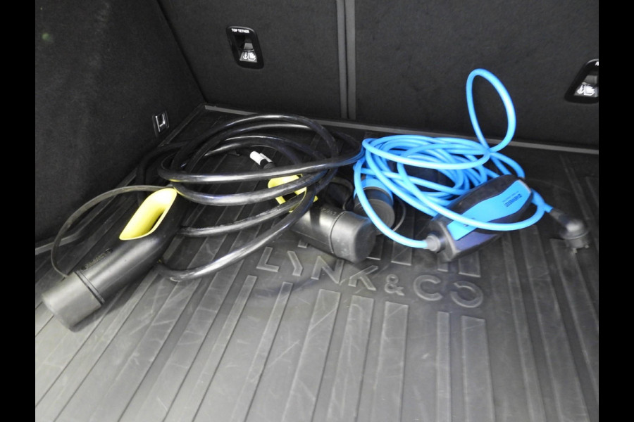Lynk & Co 01 1.5 PHEV BlackLine NAVI/360CAM/SCHUIFDAK/LED/20"LMV!