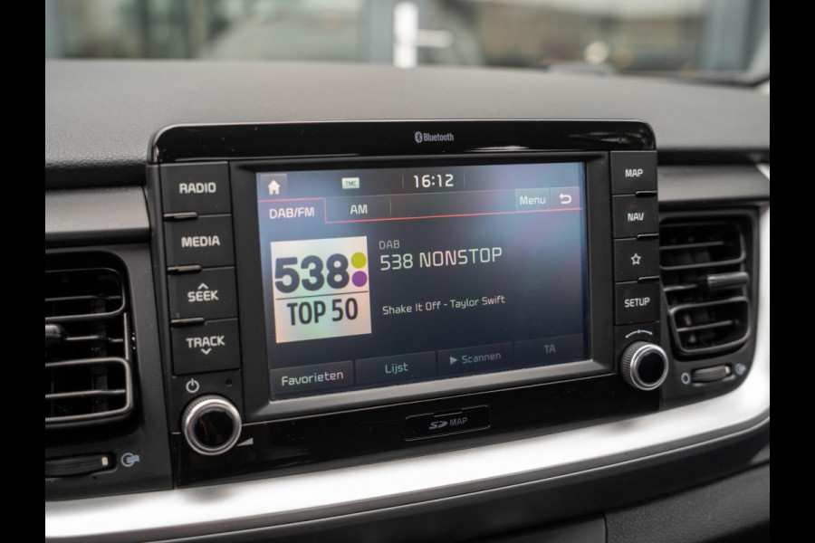 Kia Stonic 1.0 T-GDi DynamicLine / Trekhaak / Carplay / DAB / Camera