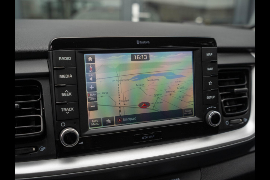 Kia Stonic 1.0 T-GDi DynamicLine / Trekhaak / Carplay / DAB / Camera