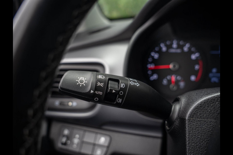 Kia Stonic 1.0 T-GDi DynamicLine / Trekhaak / Carplay / DAB / Camera