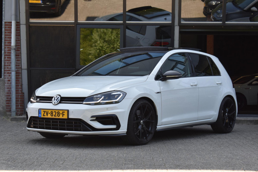 Volkswagen Golf 2.0 TSI 4Motion R Pano Milltek Virtual Lane Dynaudio Leder