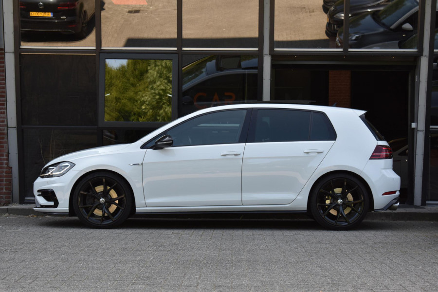 Volkswagen Golf 2.0 TSI 4Motion R Pano Milltek Virtual Lane Dynaudio Leder