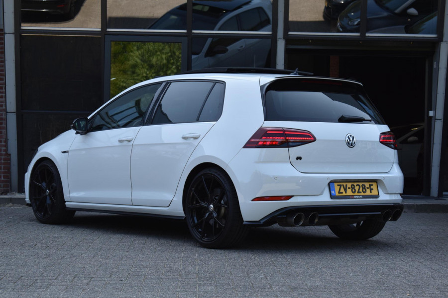 Volkswagen Golf 2.0 TSI 4Motion R Pano Milltek Virtual Lane Dynaudio Leder