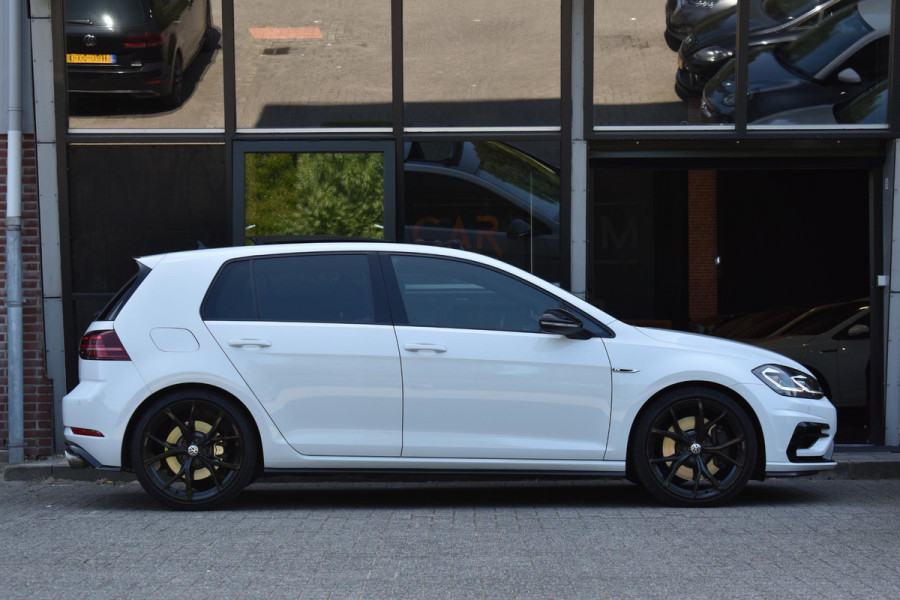 Volkswagen Golf 2.0 TSI 4Motion R Pano Milltek Virtual Lane Dynaudio Leder