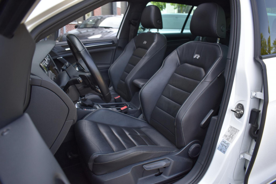 Volkswagen Golf 2.0 TSI 4Motion R Pano Milltek Virtual Lane Dynaudio Leder