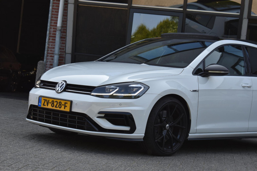 Volkswagen Golf 2.0 TSI 4Motion R Pano Milltek Virtual Lane Dynaudio Leder