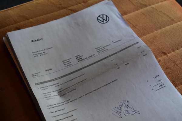 Volkswagen Golf 2.0 TSI 4Motion R Pano Milltek Virtual Lane Dynaudio Leder