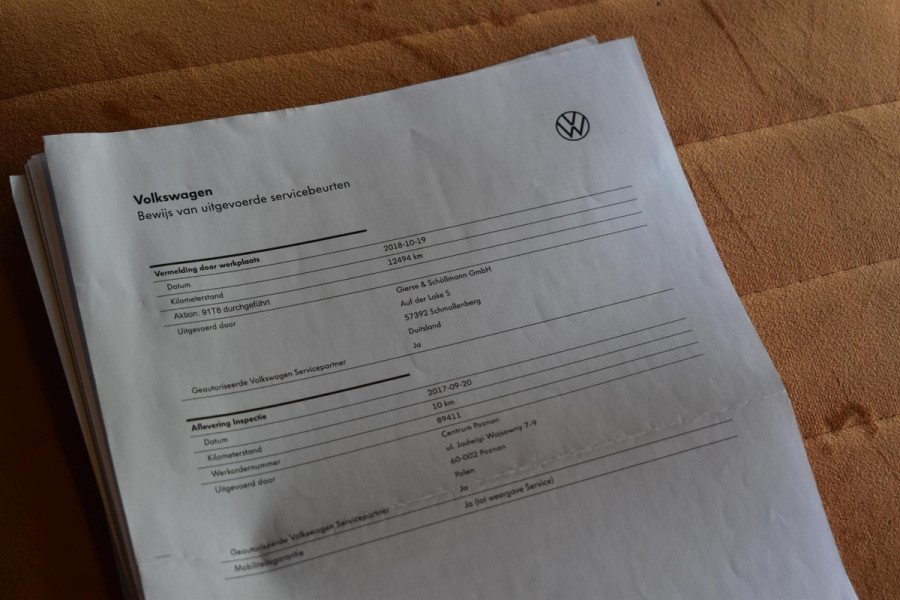 Volkswagen Golf 2.0 TSI 4Motion R Pano Milltek Virtual Lane Dynaudio Leder