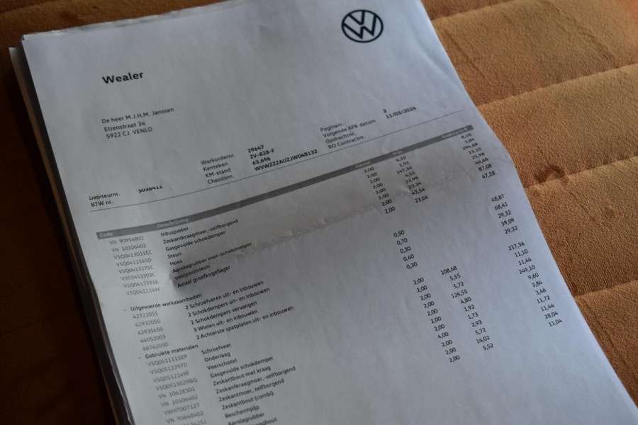 Volkswagen Golf 2.0 TSI 4Motion R Pano Milltek Virtual Lane Dynaudio Leder