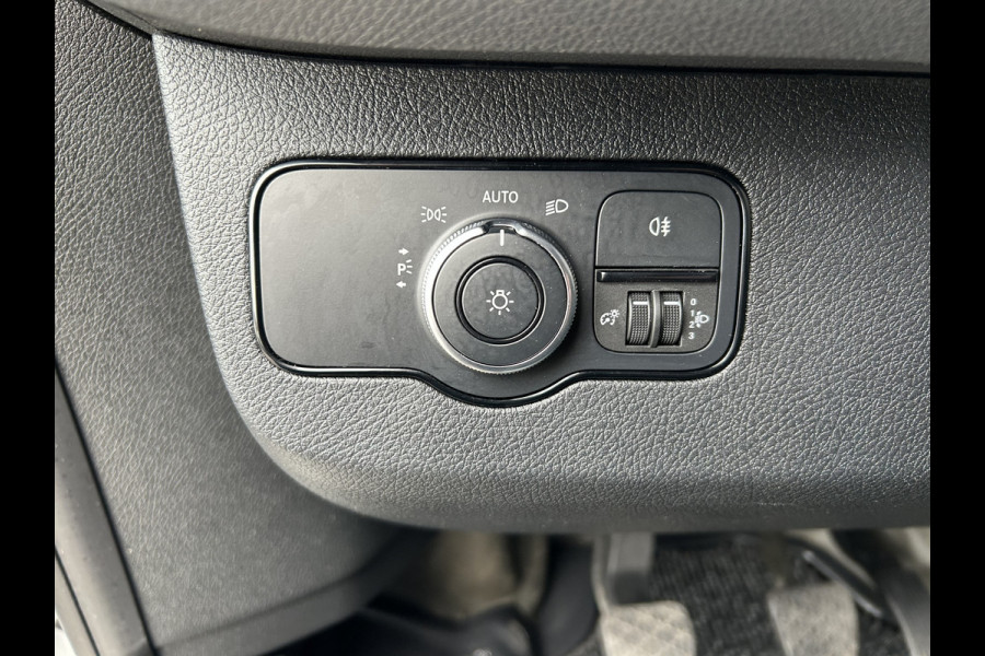Mercedes-Benz Sprinter 314 CDI L2 H2 Trekhaak / MBUX / Navigatie / Camera / Parkeersensoren / Airco / 270 Graden achterdeuren