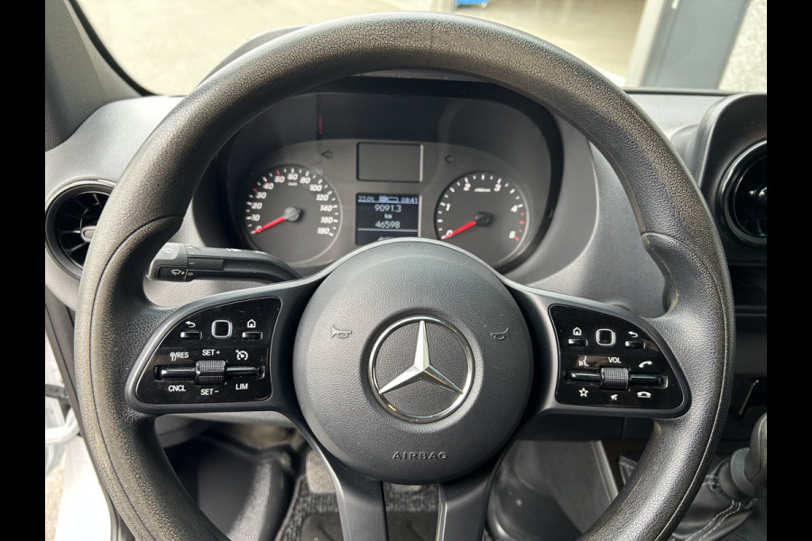 Mercedes-Benz Sprinter 314 CDI L2 H2 Trekhaak / MBUX / Navigatie / Camera / Parkeersensoren / Airco / 270 Graden achterdeuren