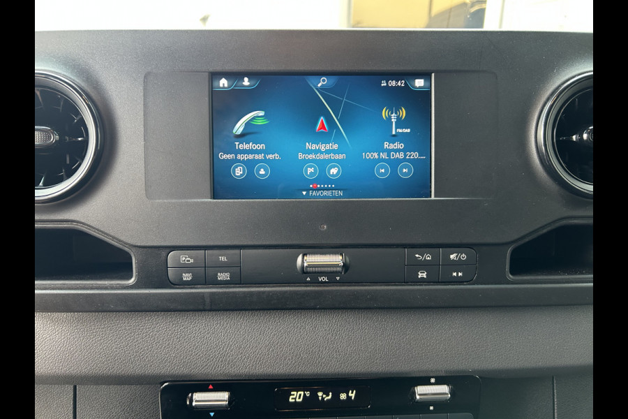 Mercedes-Benz Sprinter 314 CDI L2 H2 Trekhaak / MBUX / Navigatie / Camera / Parkeersensoren / Airco / 270 Graden achterdeuren