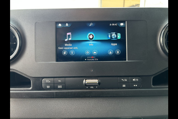 Mercedes-Benz Sprinter 314 CDI L2 H2 Trekhaak / MBUX / Navigatie / Camera / Parkeersensoren / Airco / 270 Graden achterdeuren