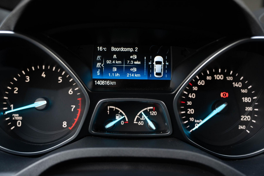 Ford Kuga 1.5 EcoBoost ST-Line | Acc | Winterpack | Keyles | Carplay