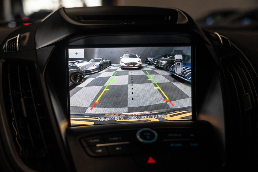 Ford Kuga 1.5 EcoBoost ST-Line | Acc | Winterpack | Keyles | Carplay