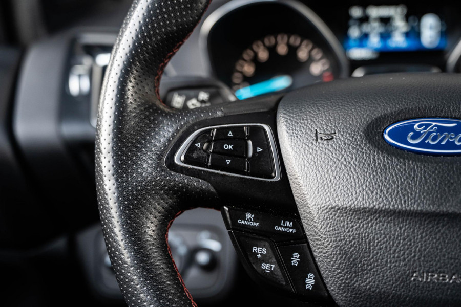Ford Kuga 1.5 EcoBoost ST-Line | Acc | Winterpack | Keyles | Carplay