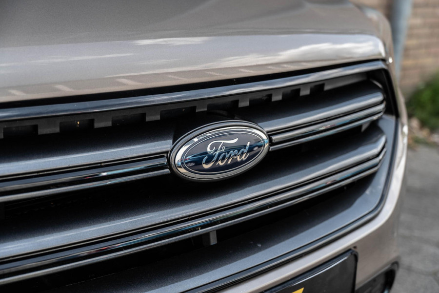 Ford Kuga 1.5 EcoBoost ST-Line | Acc | Winterpack | Keyles | Carplay