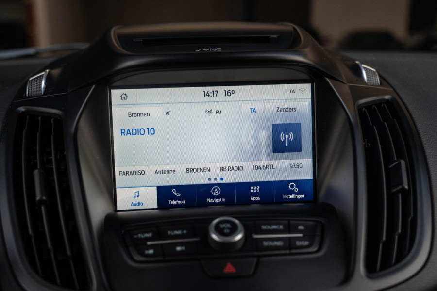 Ford Kuga 1.5 EcoBoost ST-Line | Acc | Winterpack | Keyles | Carplay