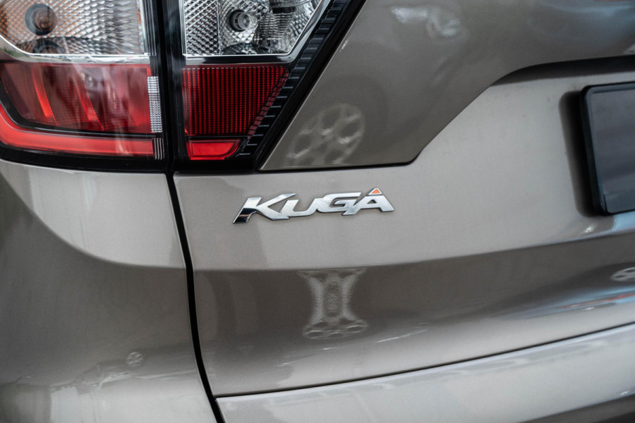 Ford Kuga 1.5 EcoBoost ST-Line | Acc | Winterpack | Keyles | Carplay