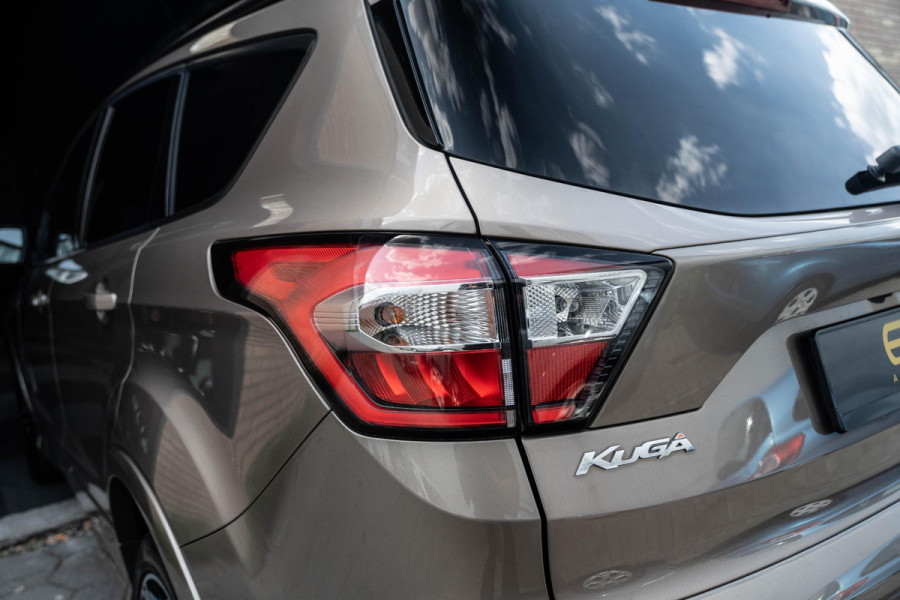 Ford Kuga 1.5 EcoBoost ST-Line | Acc | Winterpack | Keyles | Carplay