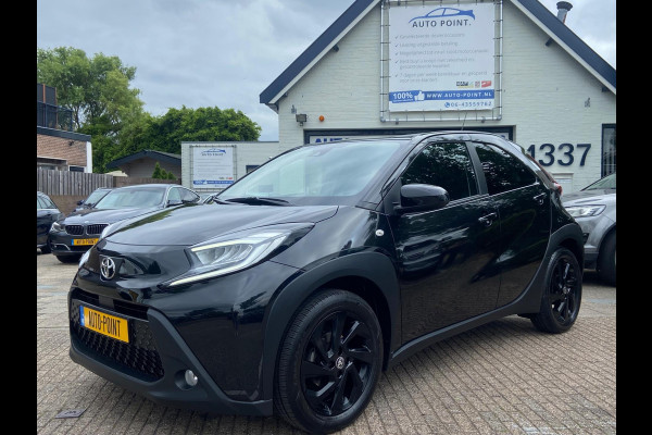 Toyota Aygo X 1.0 BLACKSTYLE/NAVI/CAMERA/LANE-ASSIST/9900KM!