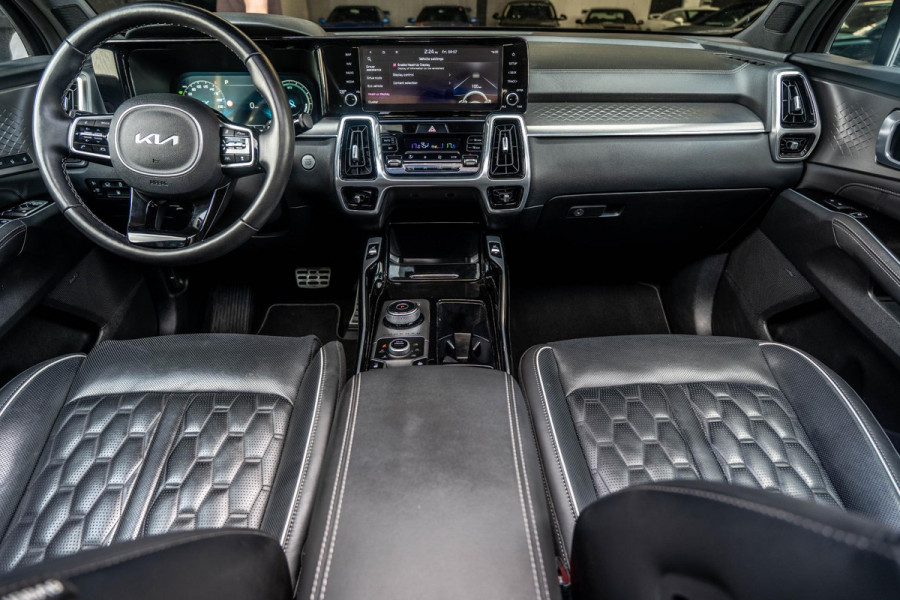 Kia Sorento 1.6 T-GDI 4WD ExecutiveLine | Pano | Hud | 360 | Bose
