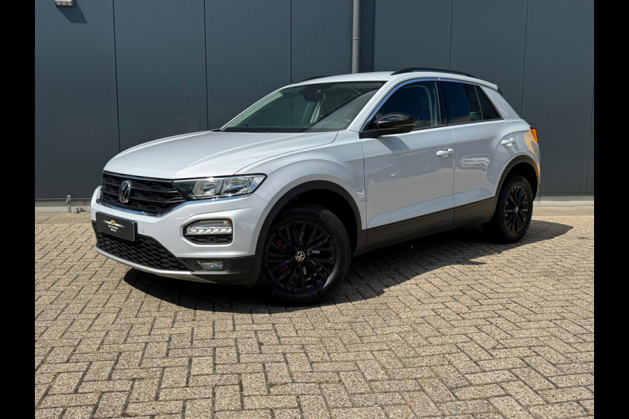 Volkswagen T-Roc * Style * Airco * Cruise * PDC * AppleCarPlay *
